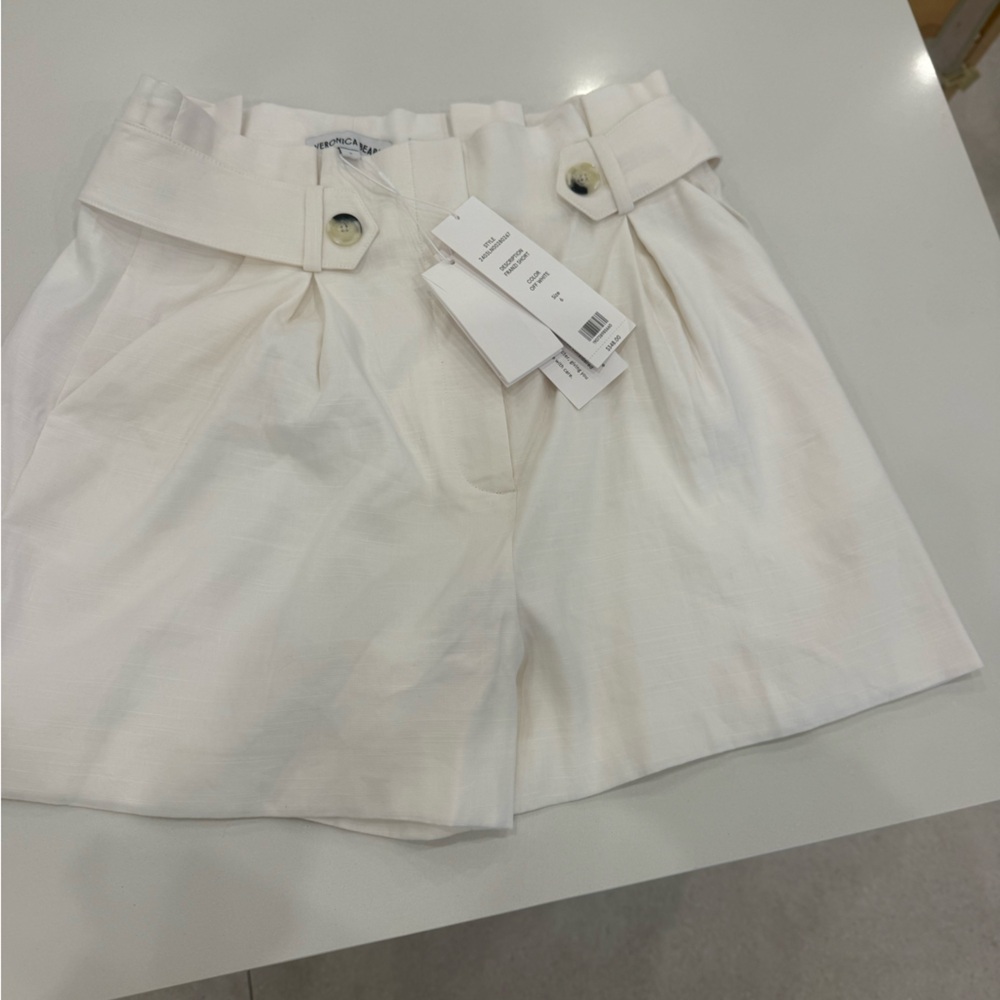 Veronica Beard Cream High-Rise Tailored Skort